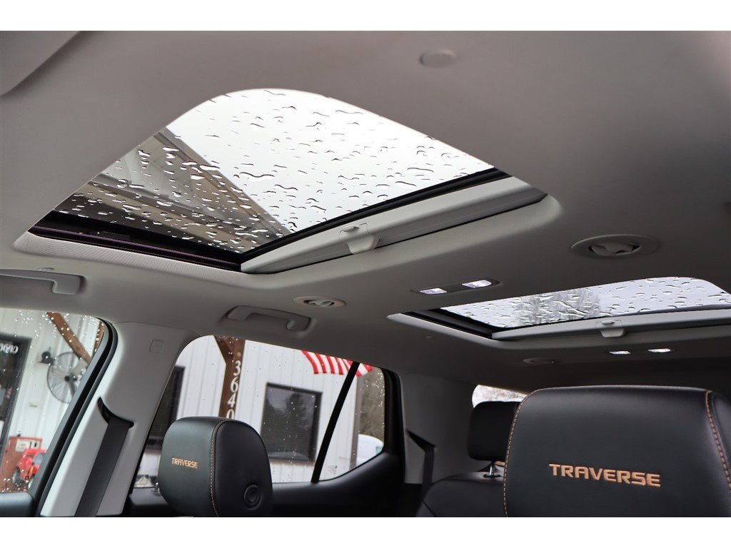 Used 2019 Chevrolet Traverse Premier w/ LPO, Blackout Package image 13