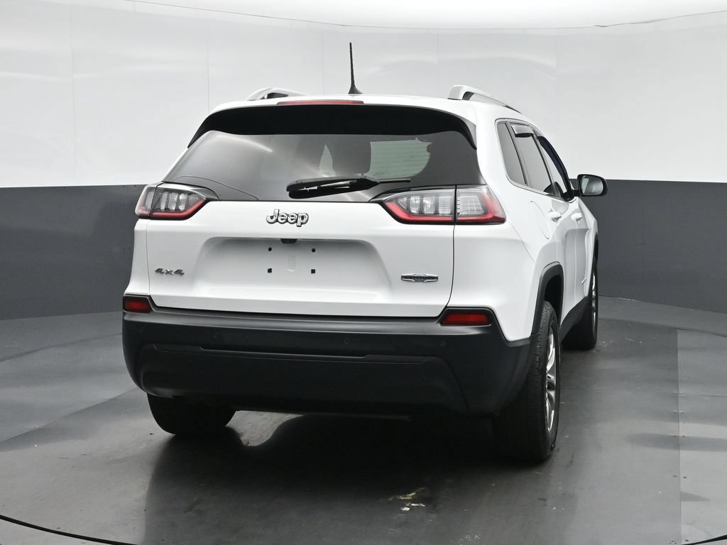 Used 2019 Jeep Cherokee Latitude Plus w/ Cold Weather Group AWD/4WD image 6