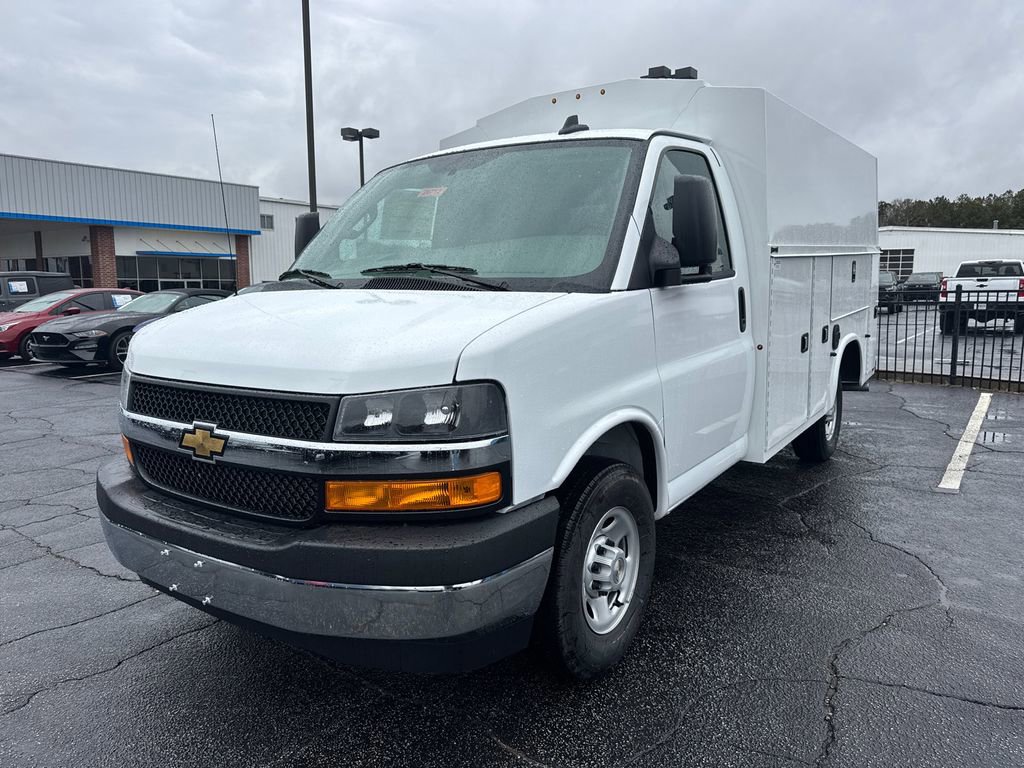 New 2026 Chevrolet Express 3500 w/ Power Convenience Package RWD image 2