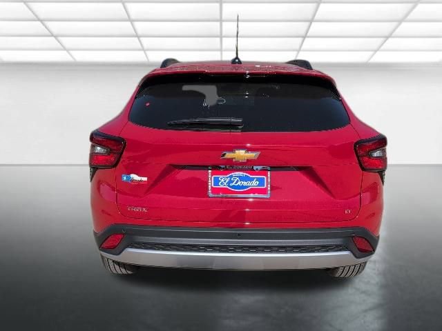 New 2026 Chevrolet Trax LT w/ Driver Confidence Package FWD image 26