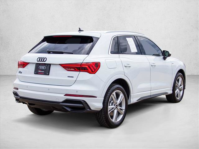 Used 2022 Audi Q3 2.0T Premium Plus w/ Premium Plus Package AWD/4WD image 5