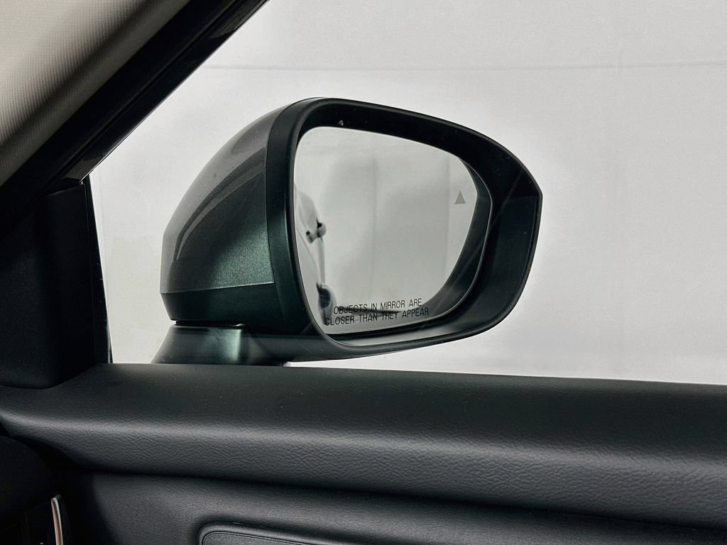 Certified 2026 Nissan Rogue SV AWD/4WD image 25