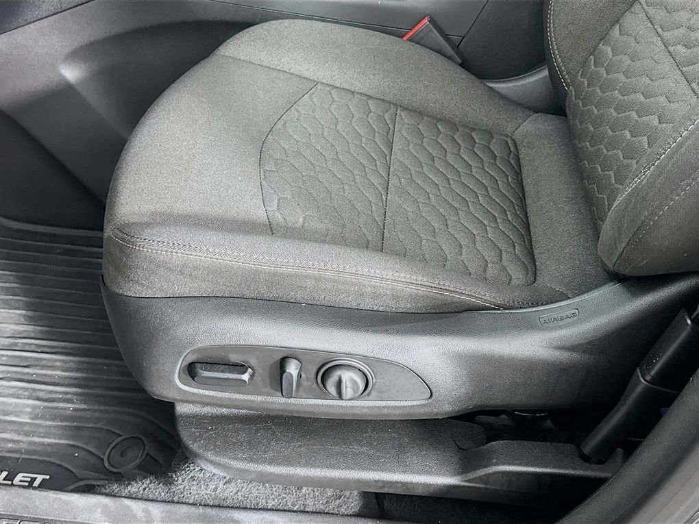 Used 2019 Chevrolet Equinox LT image 18