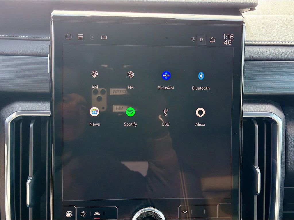 Used 2024 GMC Acadia Elevation w/ Luxury Package image 33