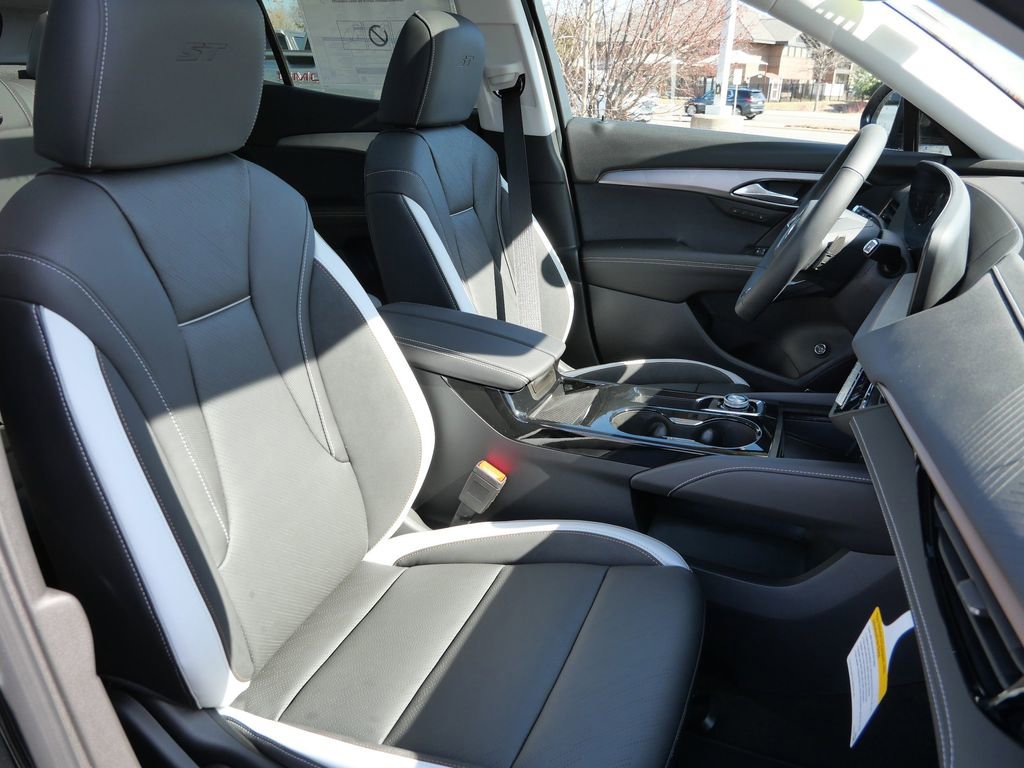 New 2026 Buick Envision Sport Touring image 23