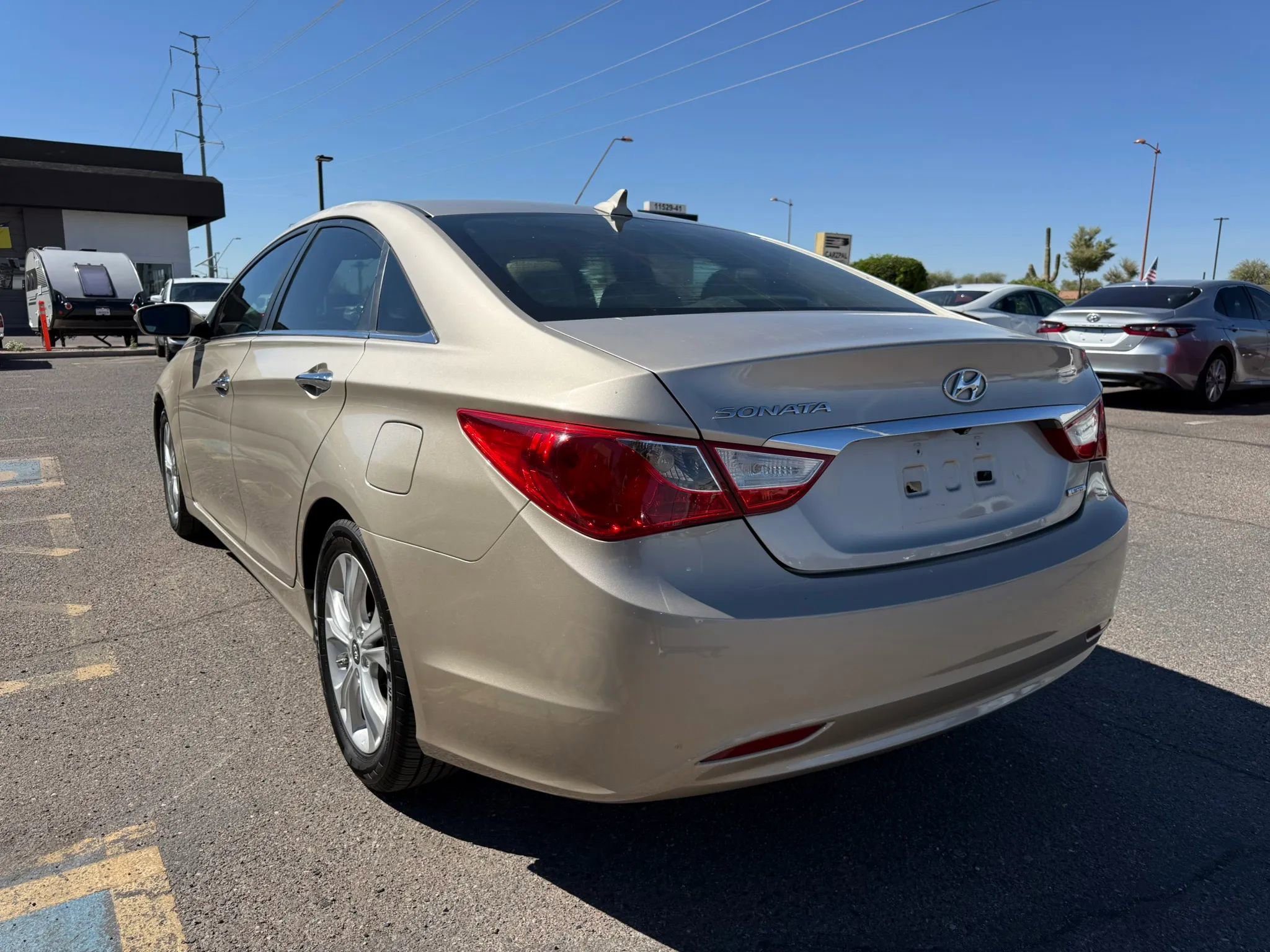 Used 2011 Hyundai Sonata Limited w/ Navigation Pkg 5 image 8
