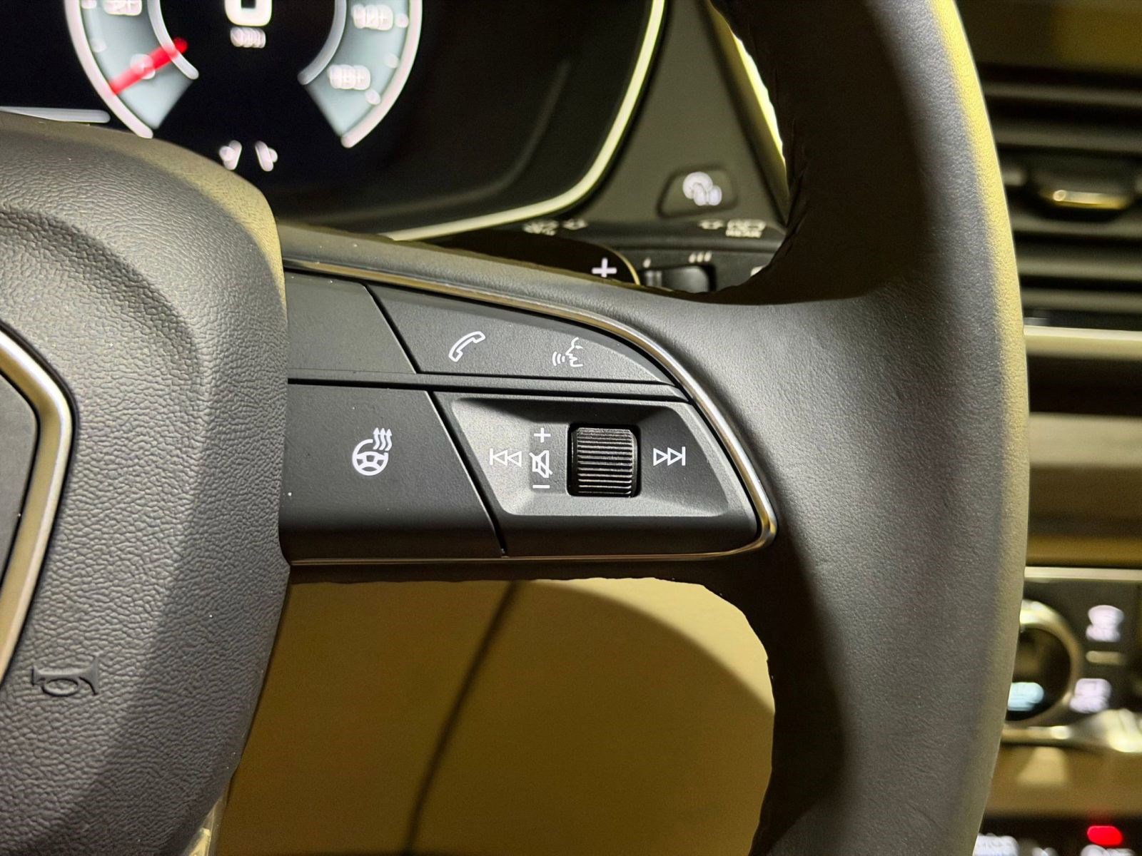 Used 2024 Audi Q5 2.0T Premium Plus image 26