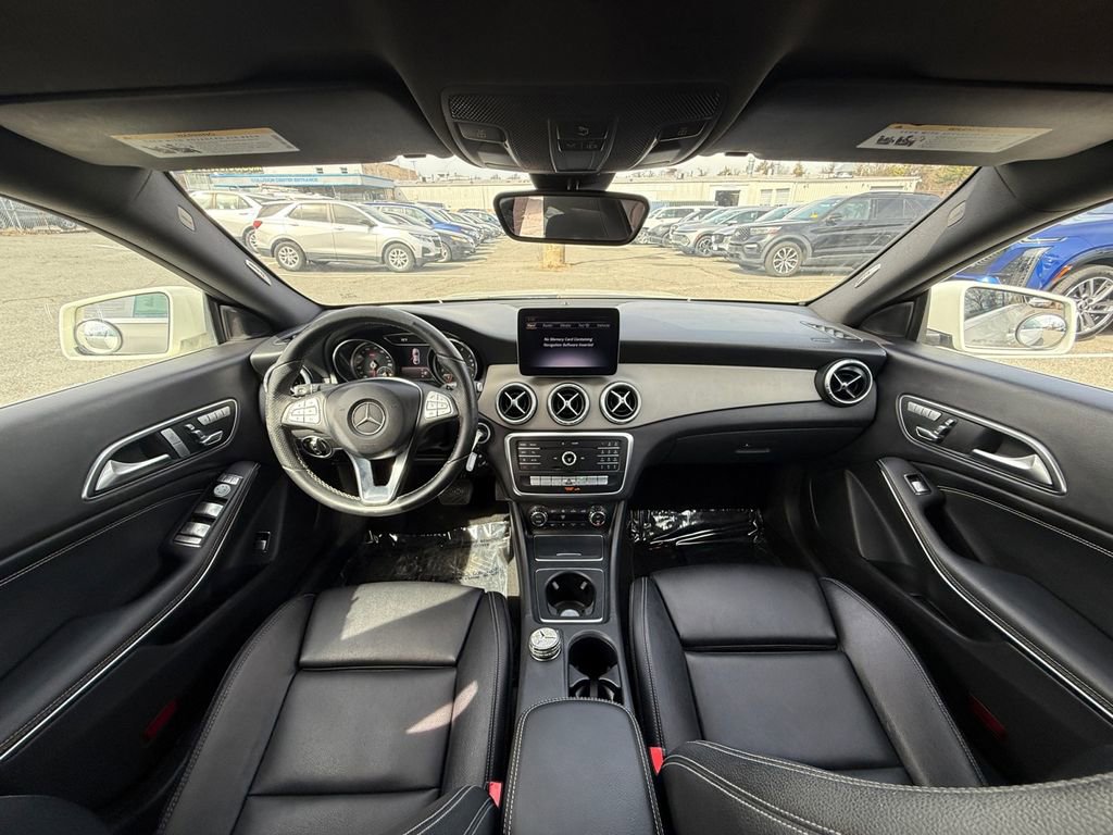 Used 2018 Mercedes-Benz CLA 250 image 21