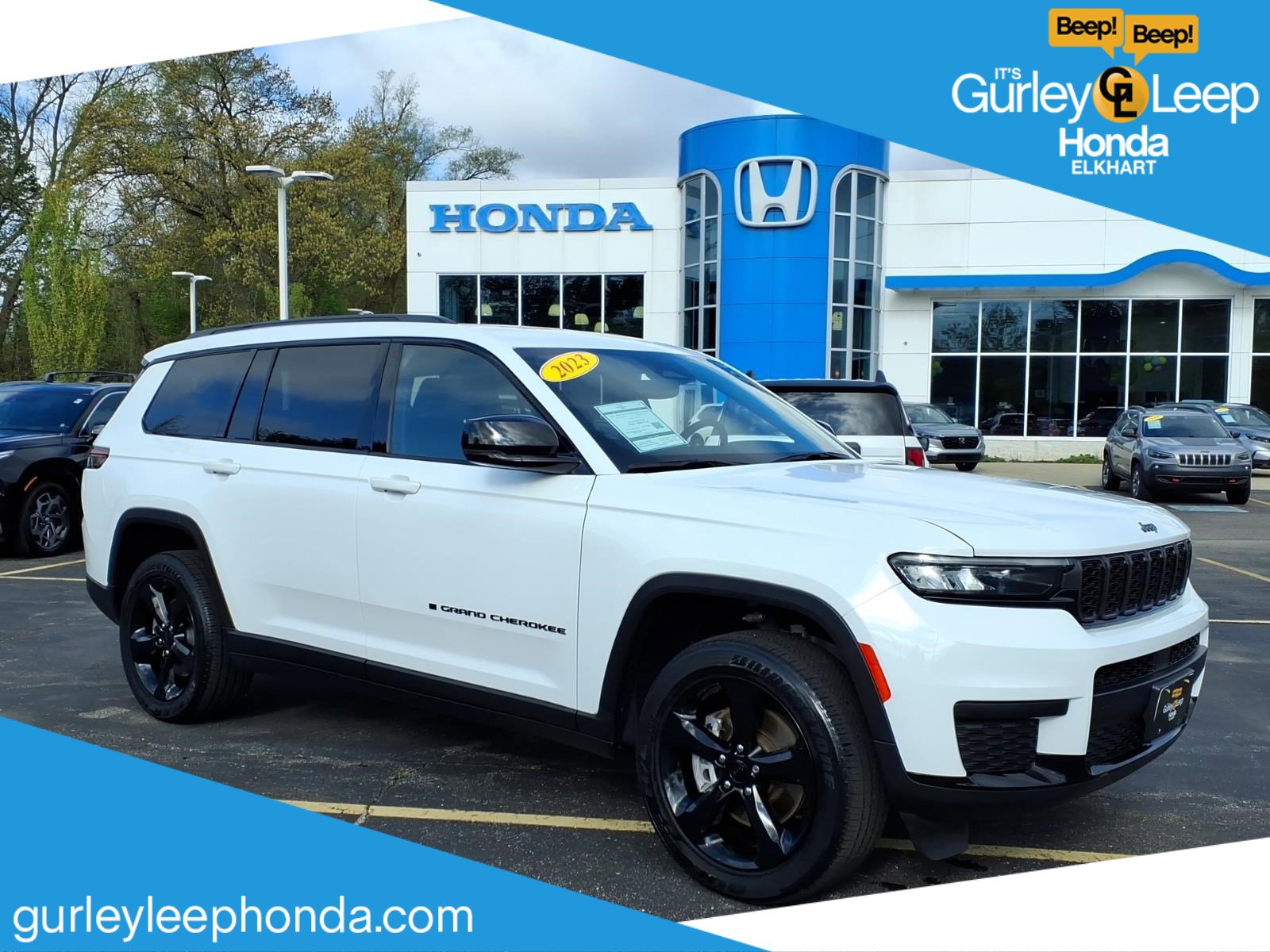 Used 2023 Jeep Grand Cherokee L Laredo AWD/4WD image 1