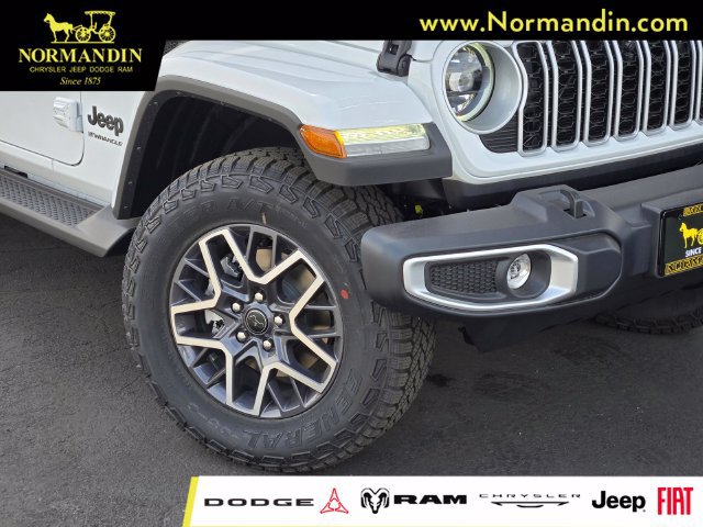 New 2026 Jeep Wrangler Unlimited Sahara AWD/4WD image 5