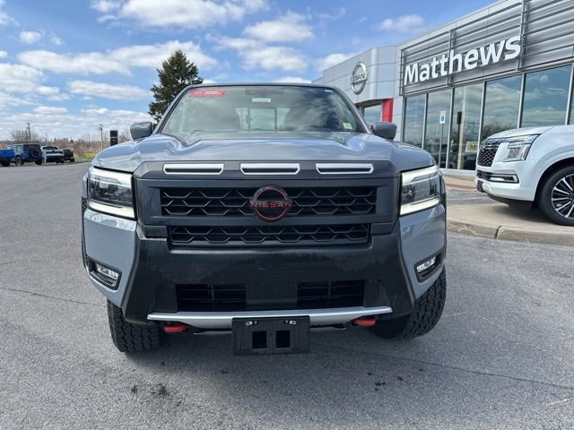 Certified 2025 Nissan Frontier PRO-4X image 2