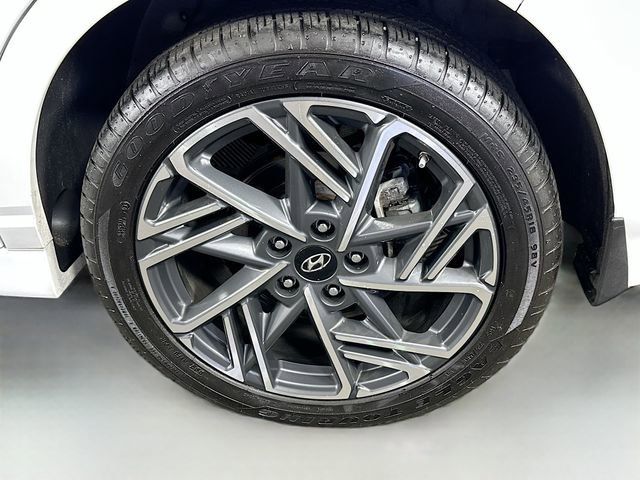 Used 2023 Hyundai Kona N Line image 32