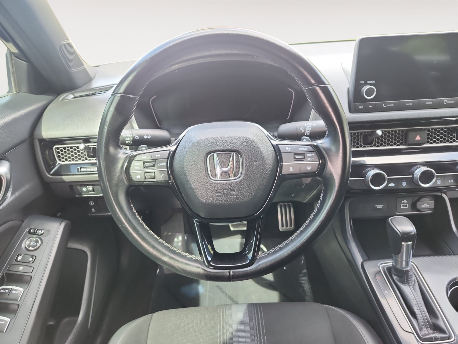 Used 2022 Honda Civic Sport image 12