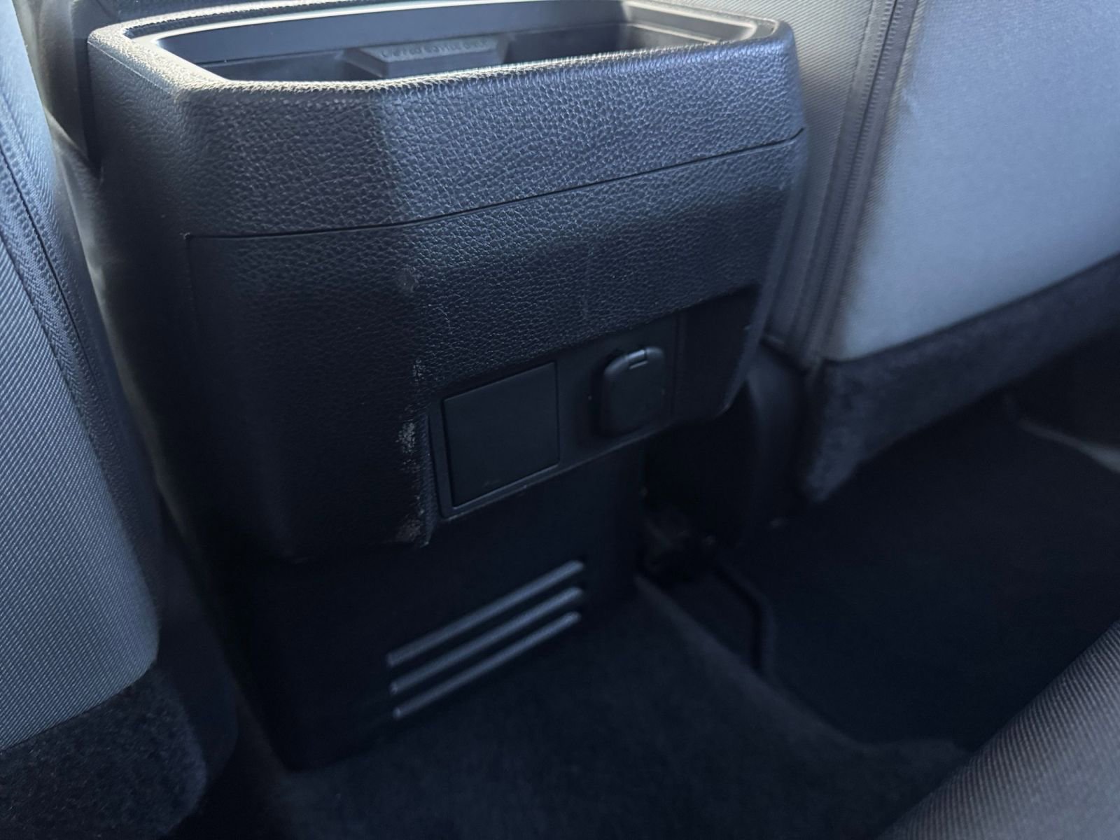 Used 2025 Toyota Tacoma TRD Off-Road image 23