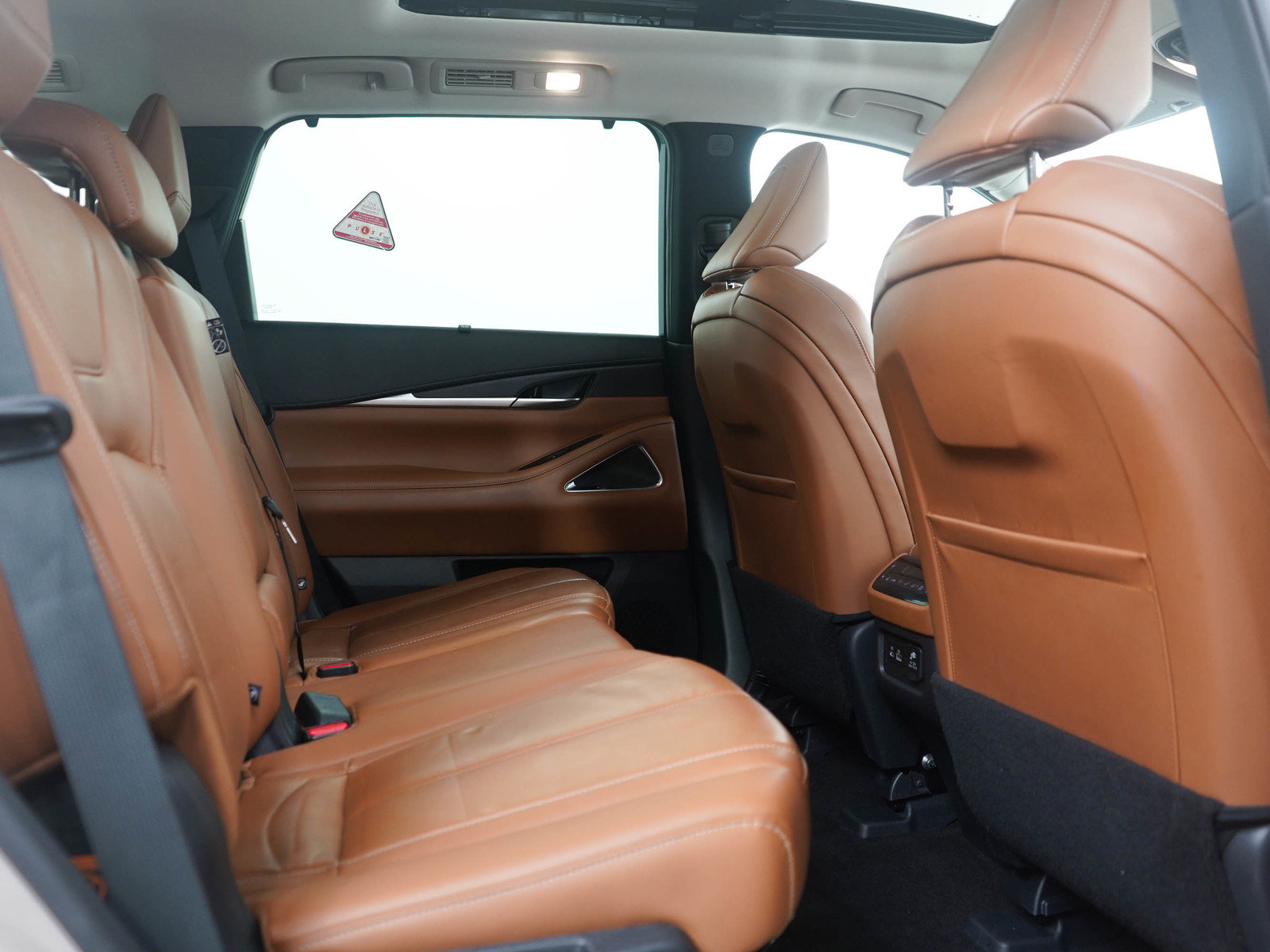 Used 2024 INFINITI QX60 Sensory image 12