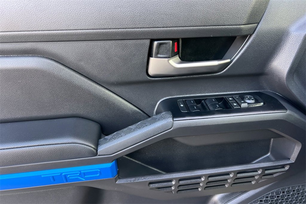 Used 2026 Toyota Tacoma TRD Off-Road image 14