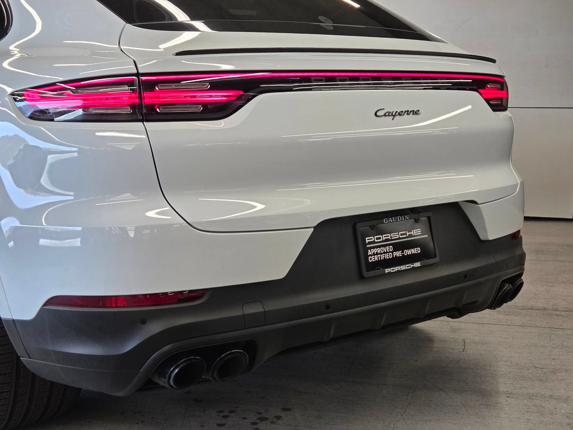 Certified 2023 Porsche Cayenne Coupe AWD/4WD image 8