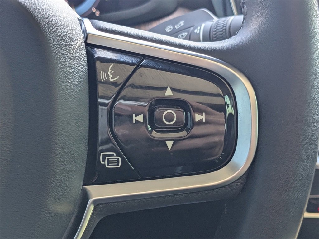 Used 2024 Volvo S60 B5 Plus image 26