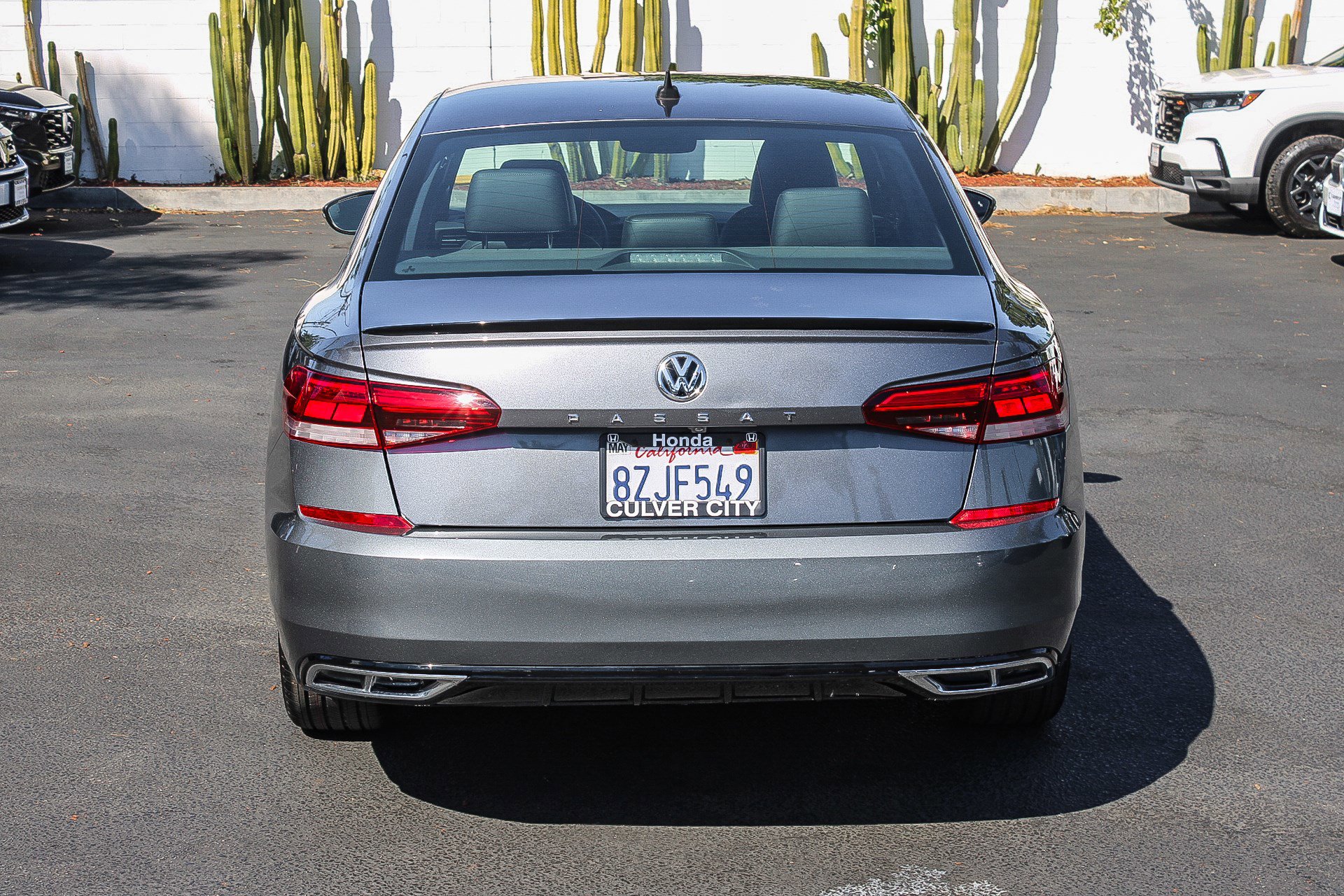 Used 2021 Volkswagen Passat 2.0T R-Line image 8