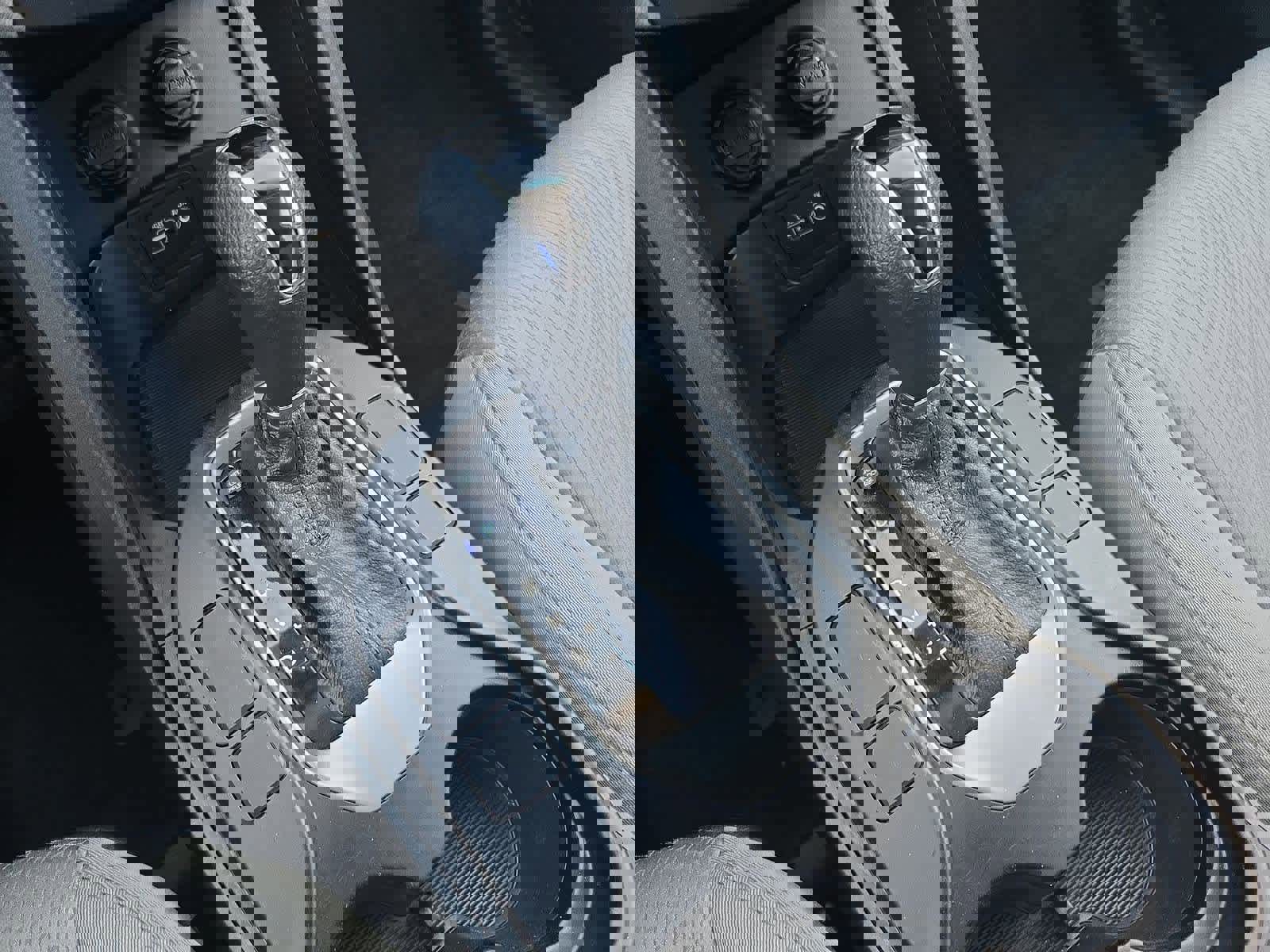 Used 2017 Hyundai Santa Fe Sport image 29