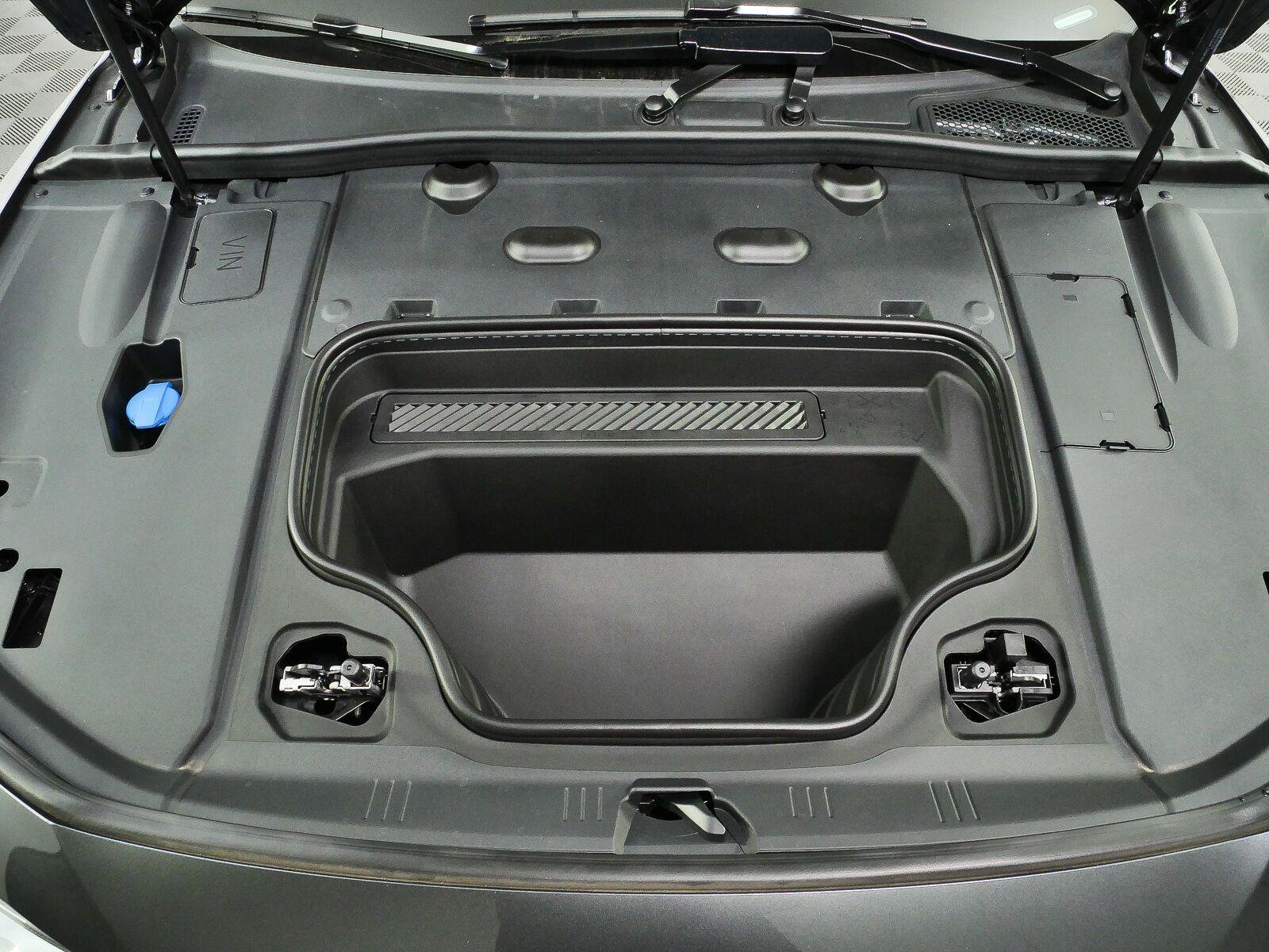 New 2027 Audi A6 e-tron Prestige AWD/4WD image 34