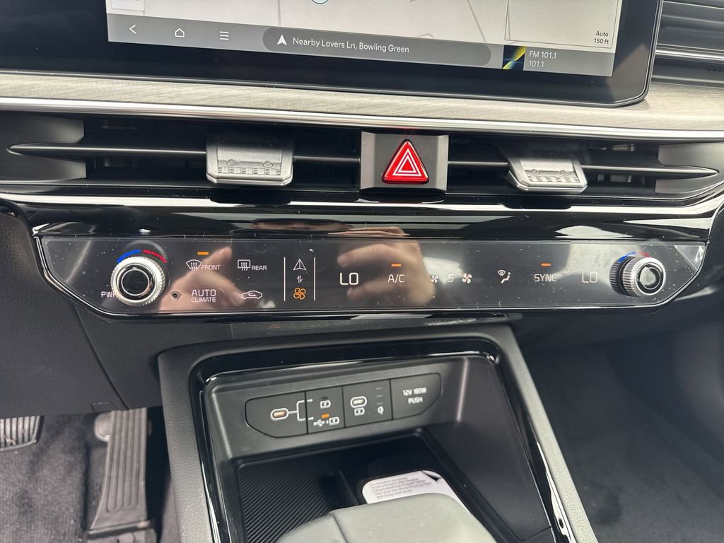 New 2026 Kia K5 EX image 19