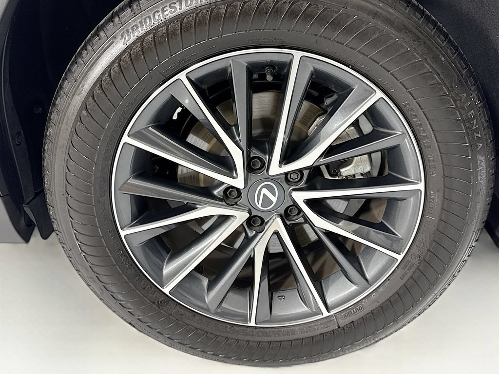 Certified 2026 Lexus NX 350 AWD w/ Accessory Package (2T) image 31