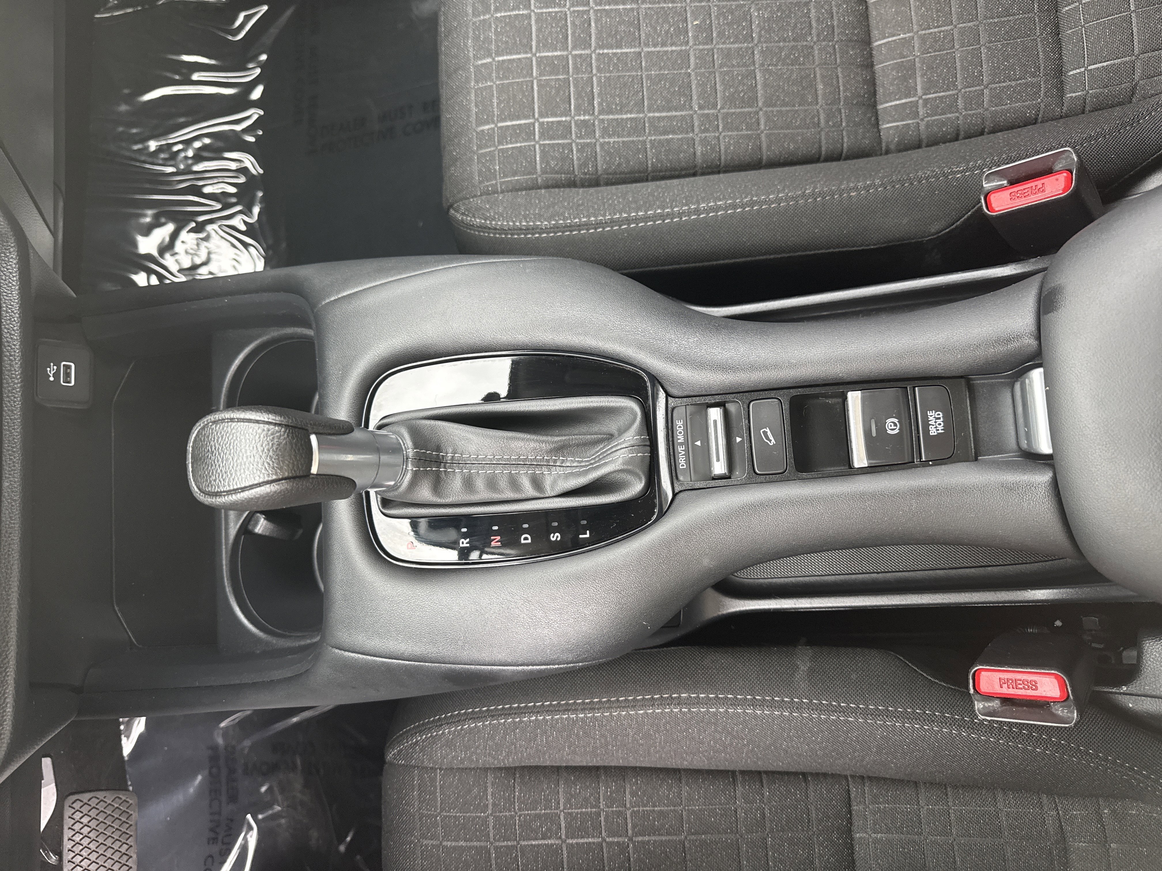 Certified 2023 Honda HR-V LX image 25