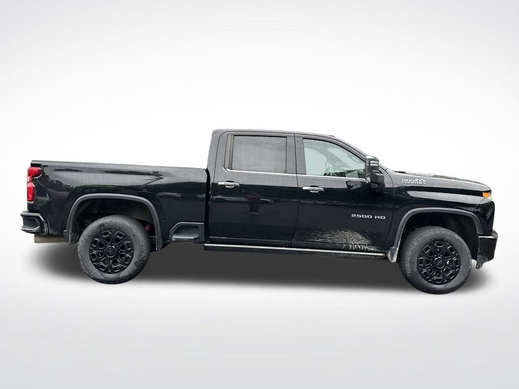 Used 2022 Chevrolet Silverado 2500 High Country w/ Z71 Off-Road Package AWD/4WD image 7