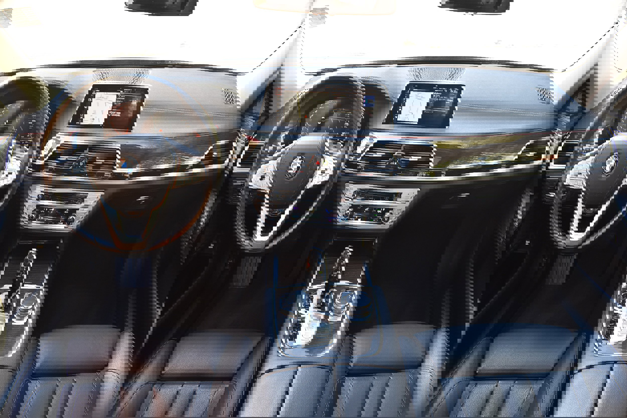 Used 2020 BMW 740i xDrive w/ Cold Weather Package image 21