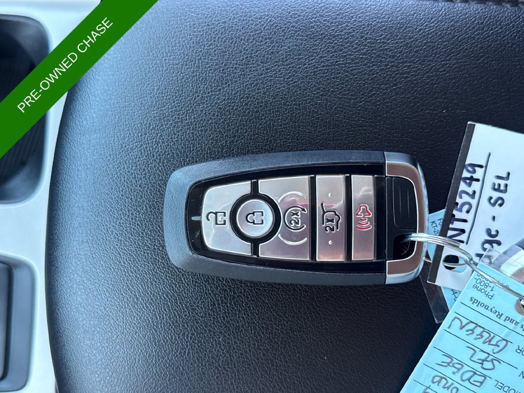 Used 2024 Ford Edge SEL w/ Convenience Package AWD/4WD image 32