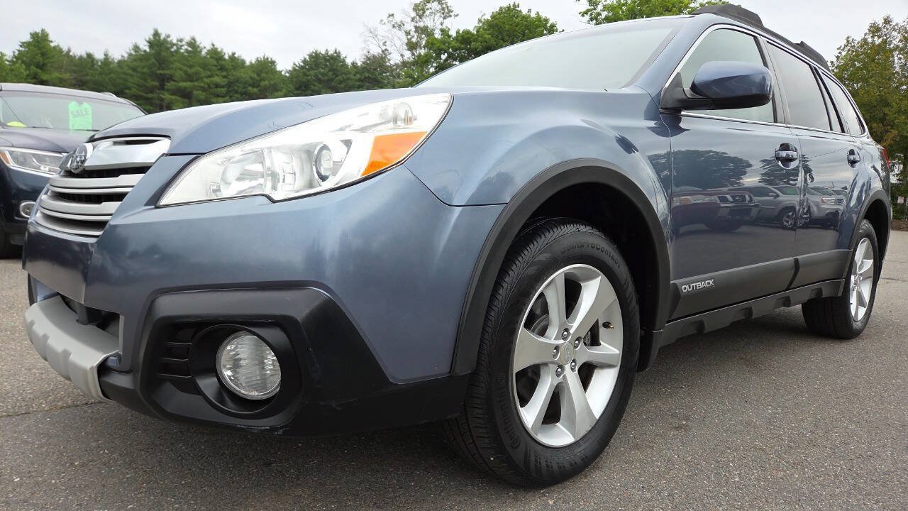 Used 2013 Subaru Outback 2.5i Limited w/ Moonroof Pkg AWD/4WD image 6
