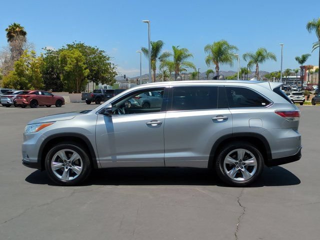 Used 2016 Toyota Highlander Limited Platinum FWD image 8
