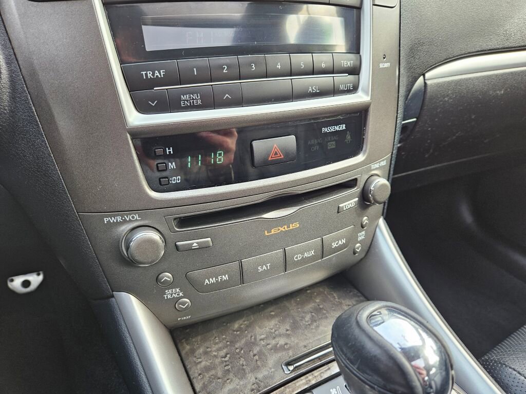 Used 2011 Lexus IS 250 w/ Premium Pkg Value Edition image 20