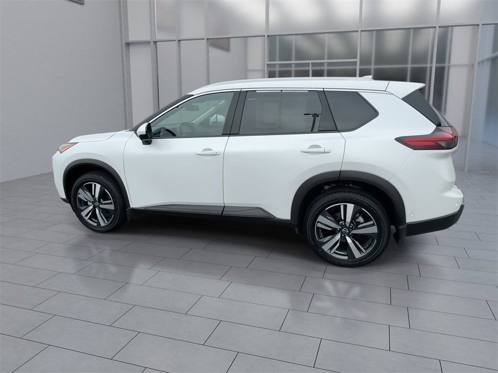 Used 2024 Nissan Rogue SL w/ SL Premium Package image 6