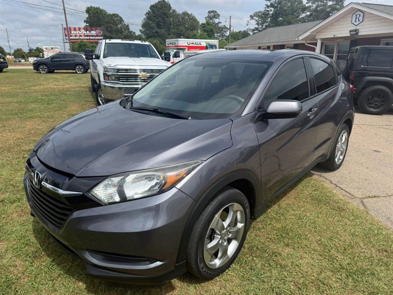 Used 2017 Honda HR-V LX image 5