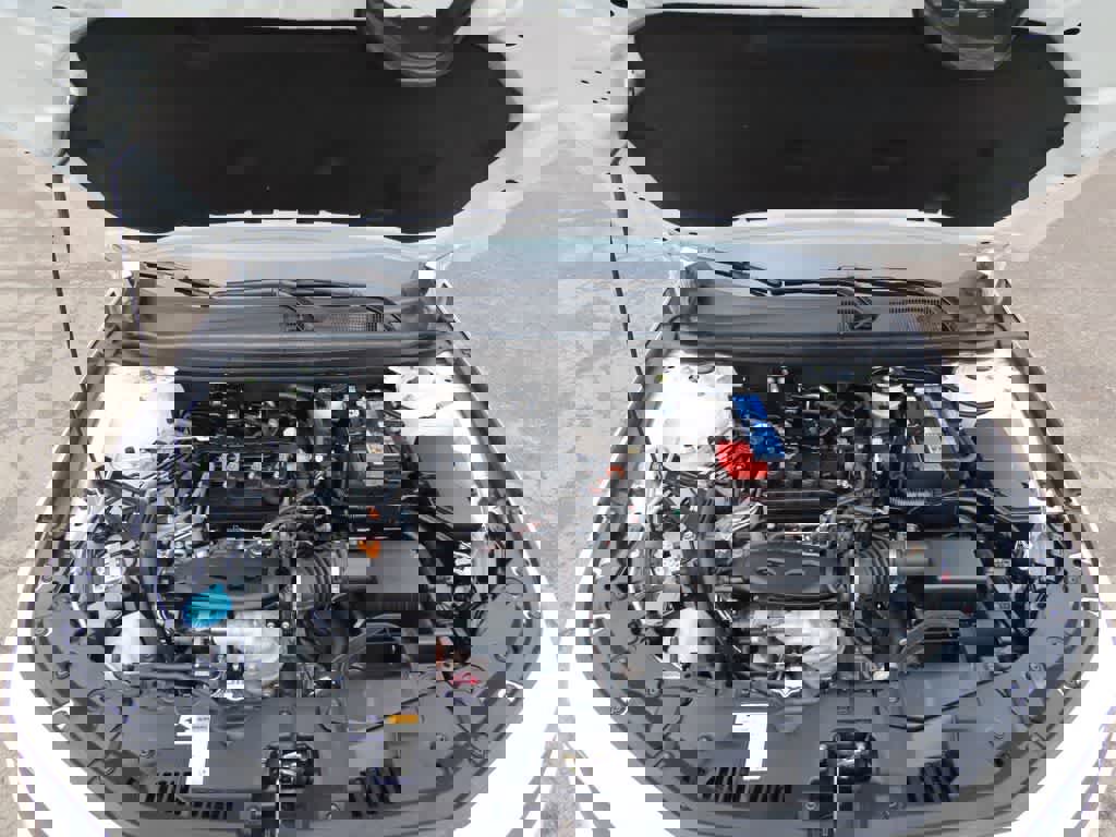 Used 2023 Honda Accord EX image 9