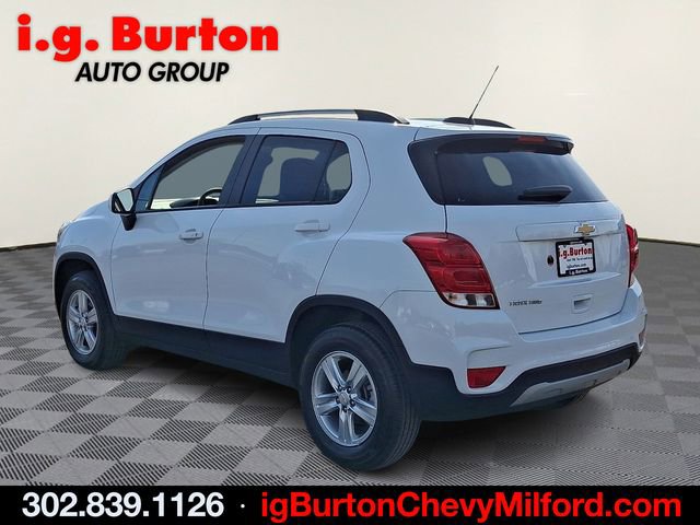 Certified 2022 Chevrolet Trax LT w/ LT Convenience Package image 4