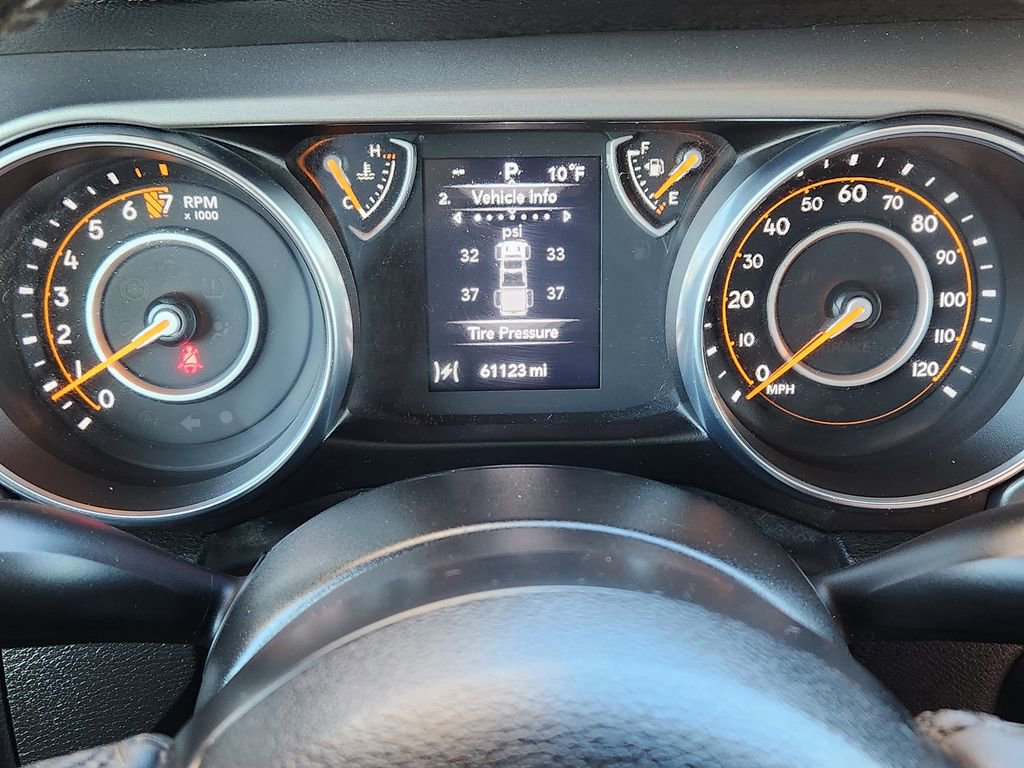 Used 2023 Jeep Gladiator Sport image 6