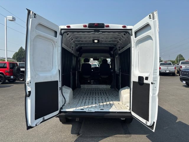 Used 2024 RAM ProMaster 2500 w/ Convenience Group FWD image 27