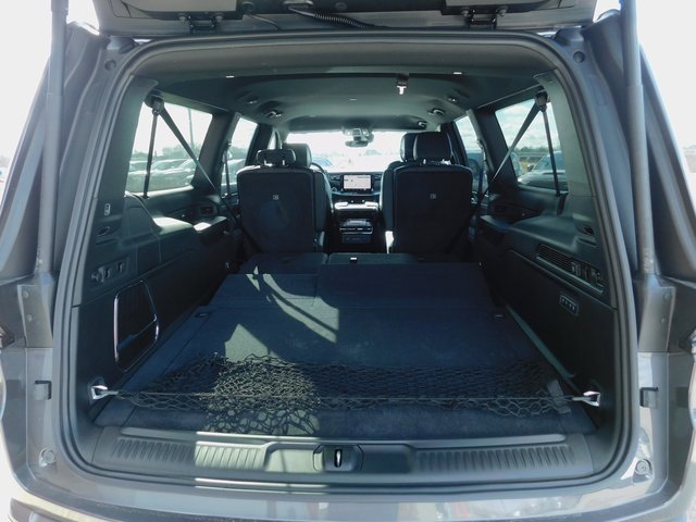 New 2026 Jeep Grand Wagoneer L Limited image 13