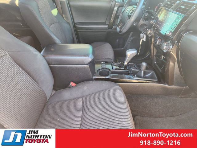 Used 2020 Toyota 4Runner TRD Off-Road image 16