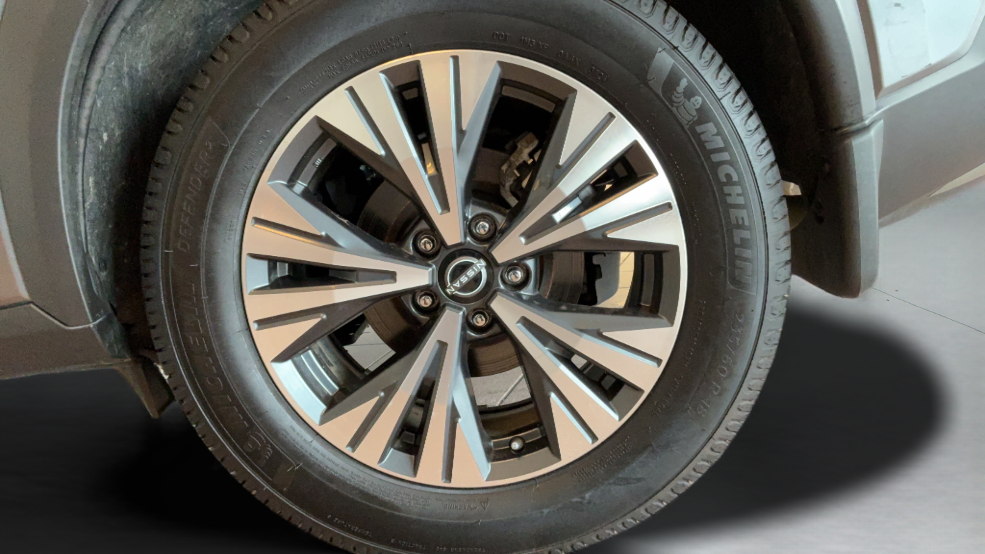 Used 2023 Nissan Rogue SV w/ SV Premium B Package FWD image 42