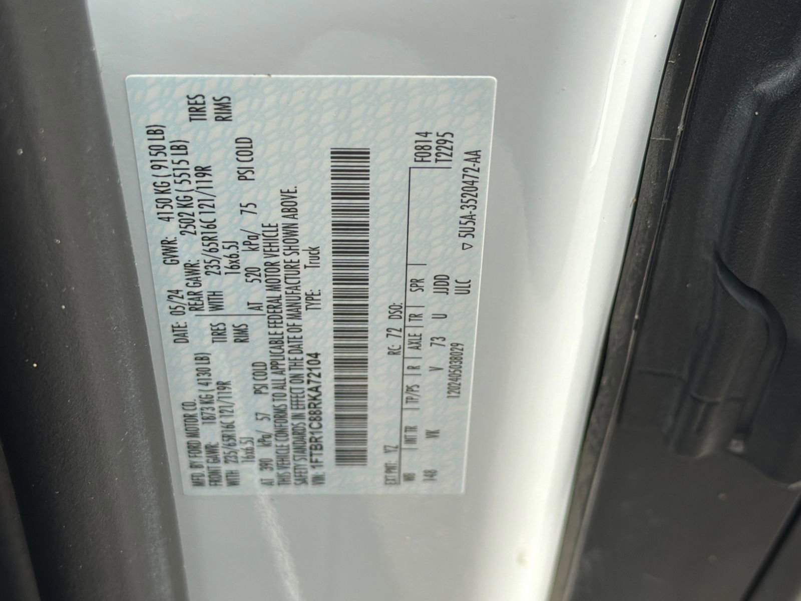 Used 2024 Ford Transit 250 148 Medium Roof RWD image 35