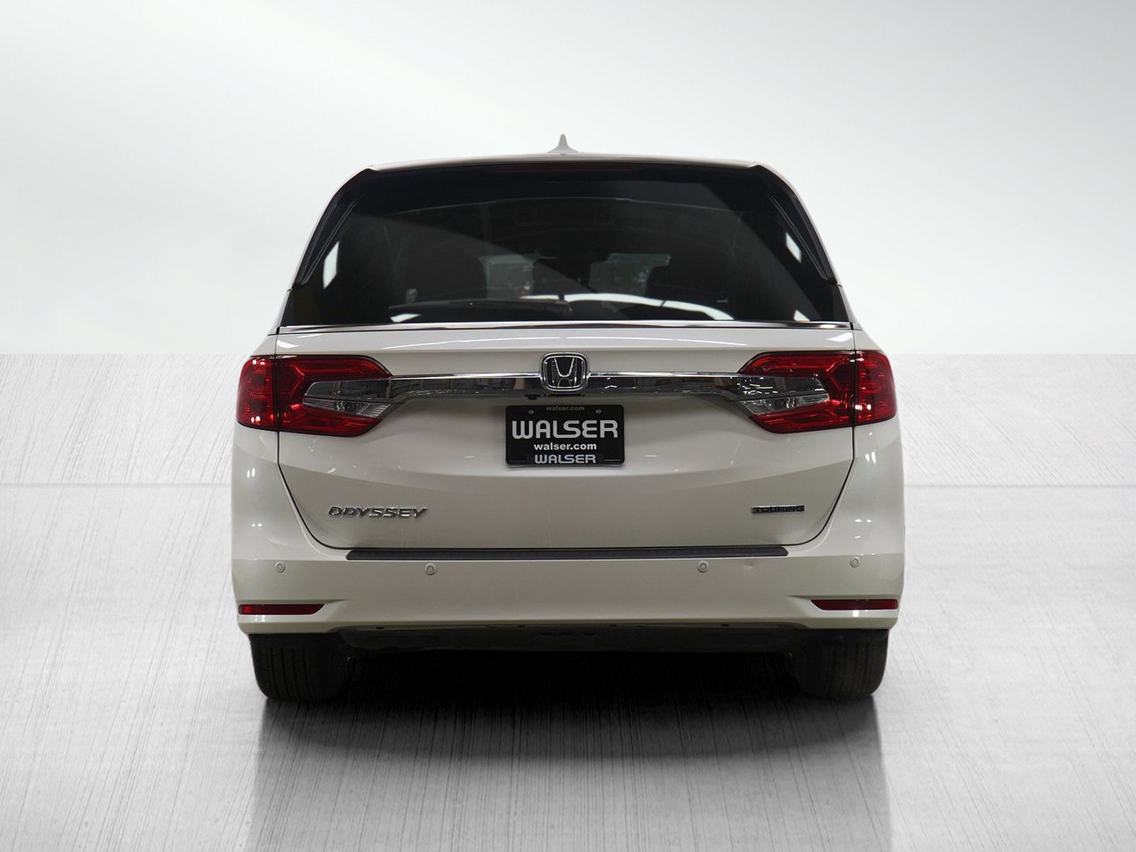 Used 2018 Honda Odyssey Touring image 4