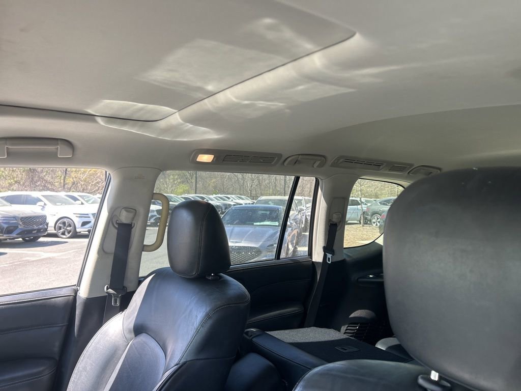 Used 2019 INFINITI QX80 Luxe w/ All-Season Package image 10