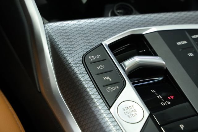 Used 2025 BMW M340i image 28