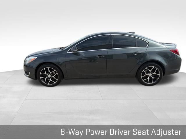 Used 2017 Buick Regal Sport Touring image 9