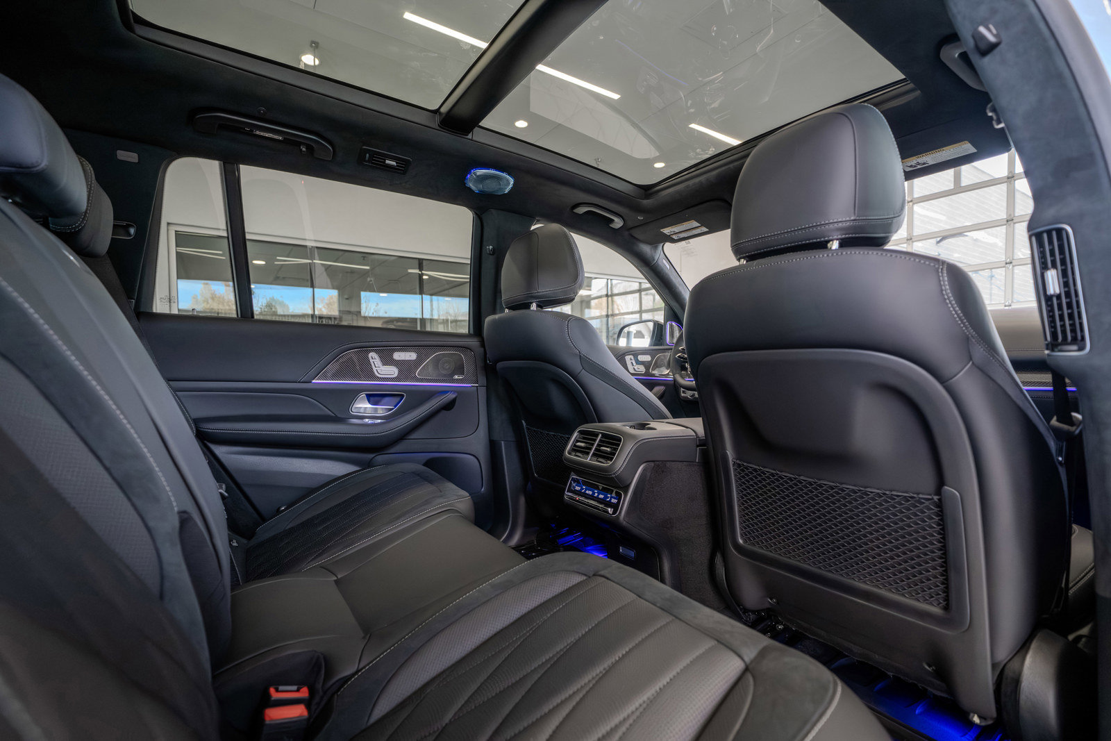 New 2026 Mercedes-Benz GLS 63 AMG 4MATIC image 28