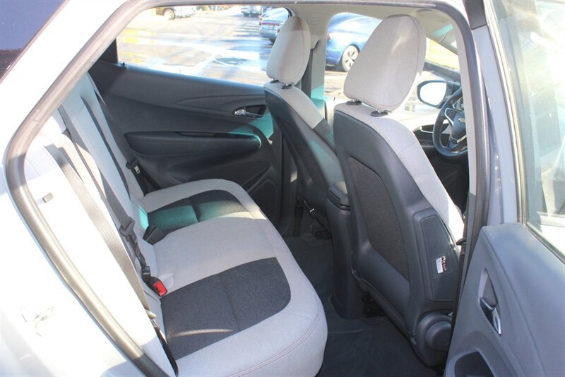 Used 2019 Chevrolet Bolt LT FWD image 13
